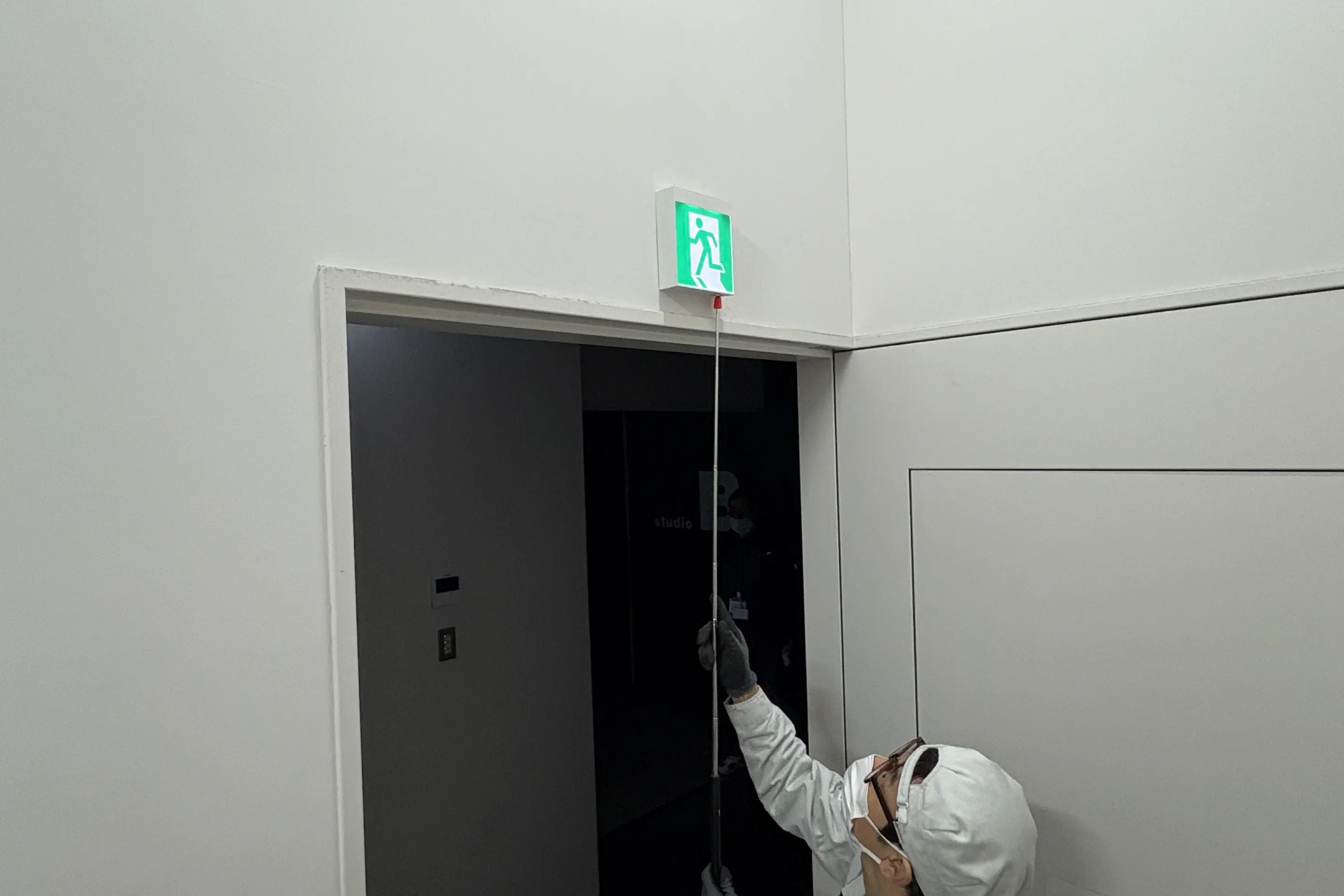 スライド02